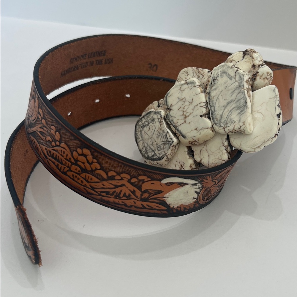 Genuine tooled leather Belt White Howlite Magnesite embellished with eagles boho - Picture 11 of 12